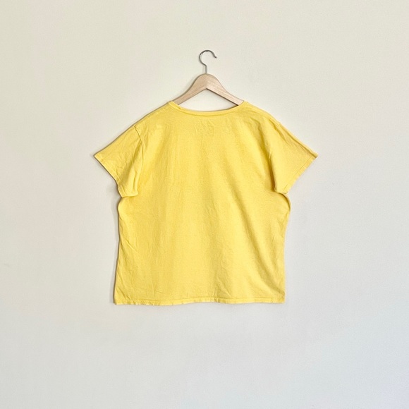 Universal Studios Despicable Me Minion Made Teddy Graphic Yellow Tee Women’s XXL - Picture 4 of 6